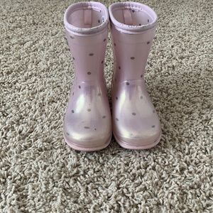 Little girls pink rainboots